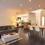 Villa Lumar Homes - Valley