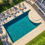 Lumar Homes - Valley Villa