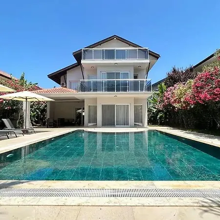 Lumar Homes - Valley فيلة *