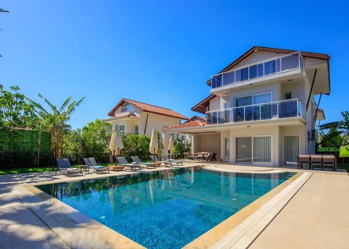 Villa Lumar Homes - Valley *