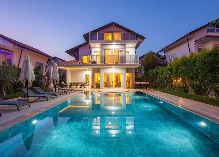 Lumar Homes - Valley Villa