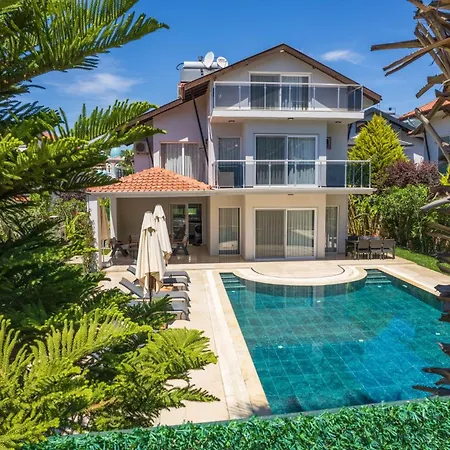 Lumar Homes - Valley Willa Fethiye