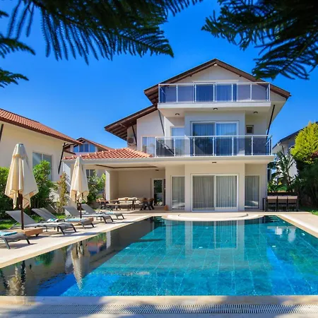 Lumar Homes - Valley Willa Fethiye