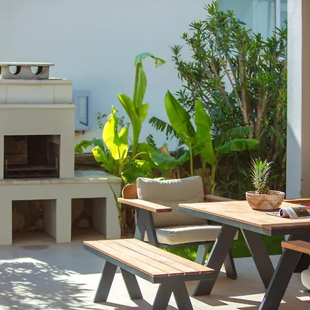 Lumar Homes - Valley Villa