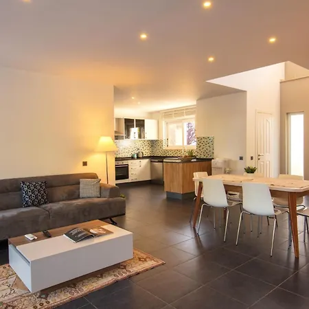 Villa Lumar Homes - Valley
